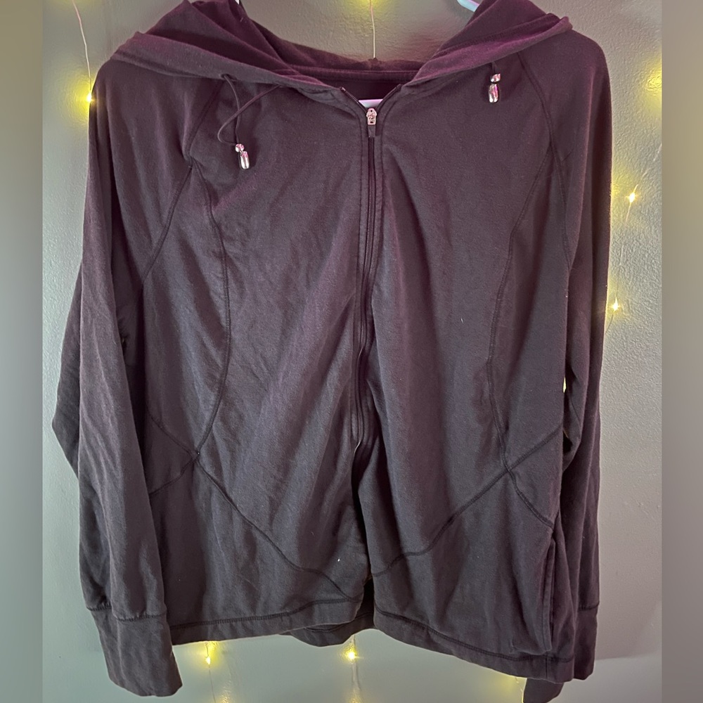 Grey hoodie. Very comfy.